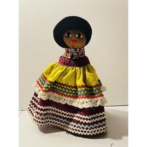 VINTAGE NATIVE AMERICAN SEMONALE DOLL From Collector
